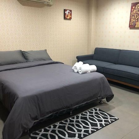 Rooftop Room Pak Kret Eksteriør bilde