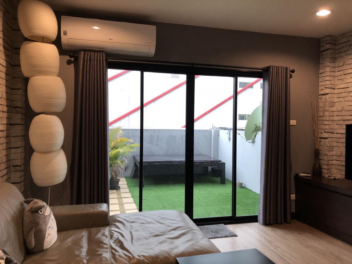 Rooftop Room Pak Kret Eksteriør bilde