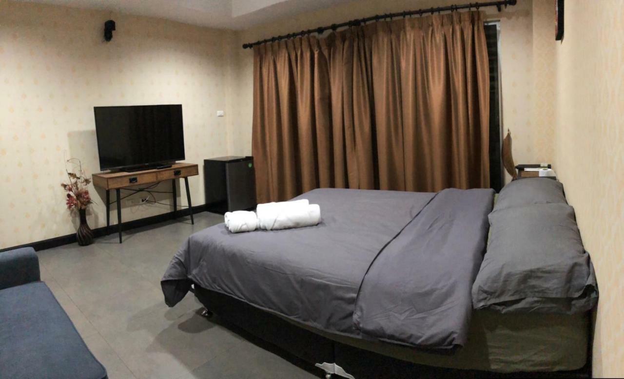 Rooftop Room Pak Kret Eksteriør bilde